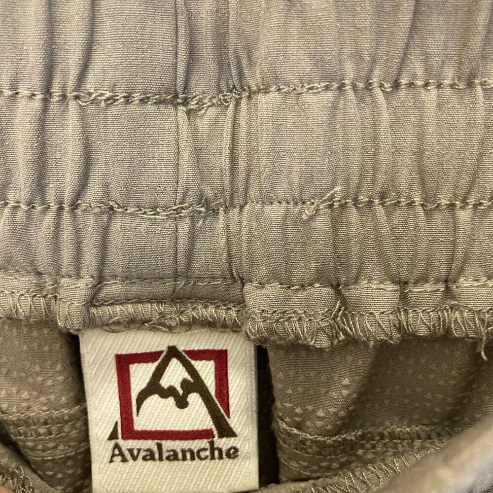 AVALANCHE Trailblazer Cargo Pants Women's Size XL Tan Pockets Hiking Outdoor EUC - Picture 4 of 15